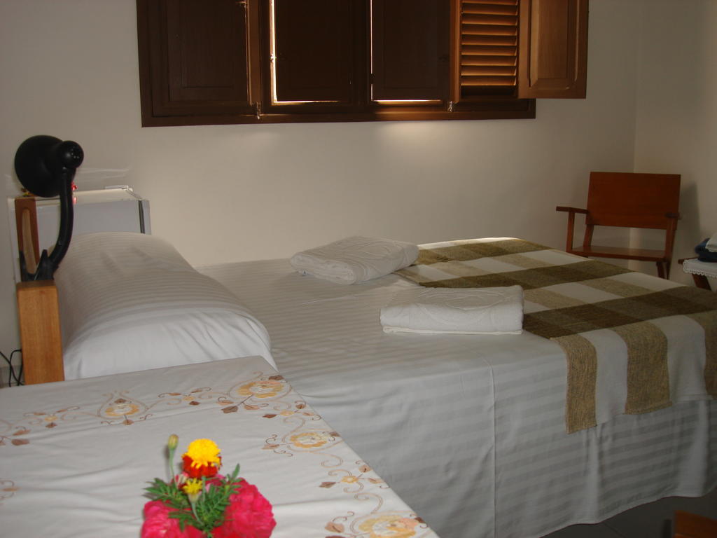 Casa Schneider Hotel Гравата Стая снимка